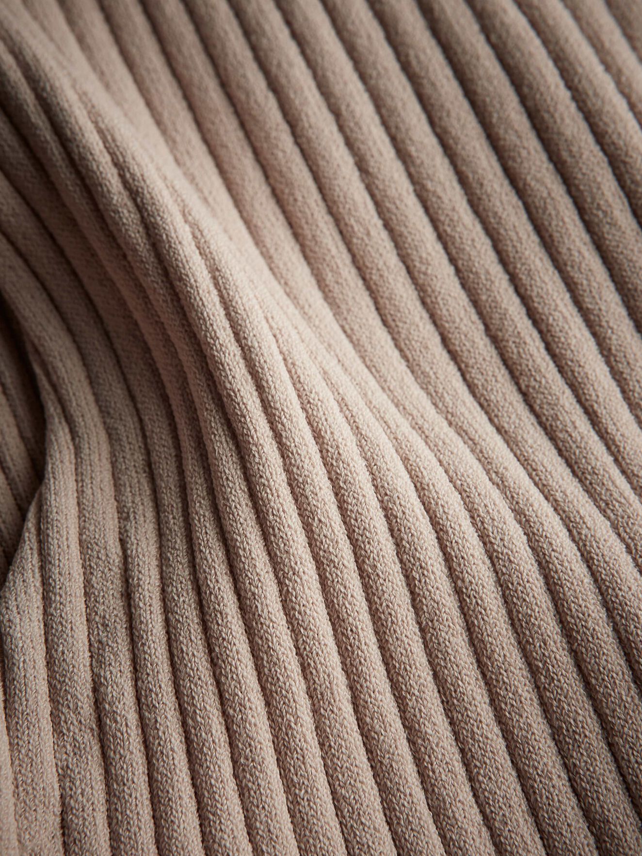 Complex dress in Desert Pink from Tiger of Sweden Complex dress in Desert Pink from Tiger of Sweden
