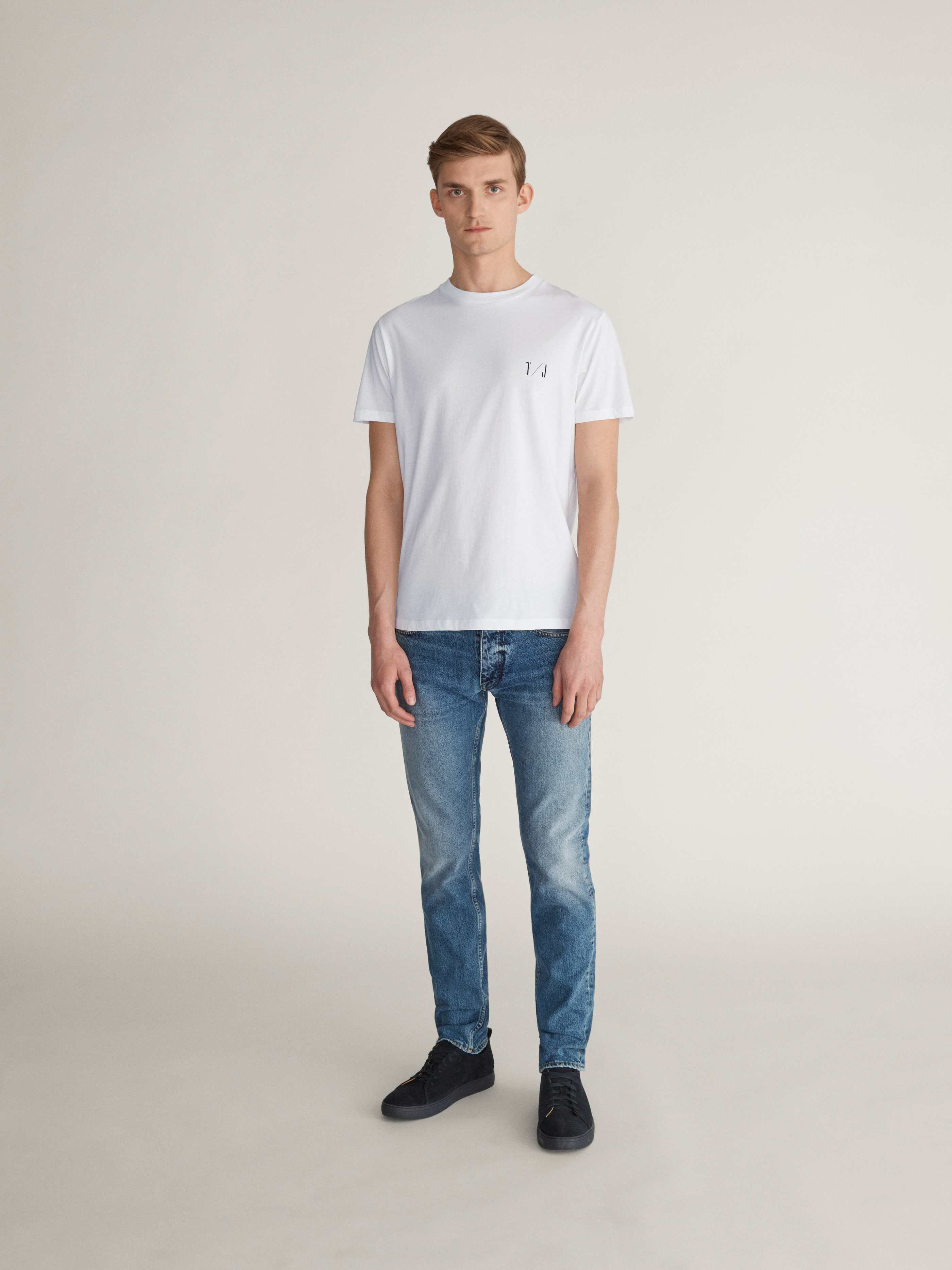 Fleek T-Shirt - Handla T-Shirts 